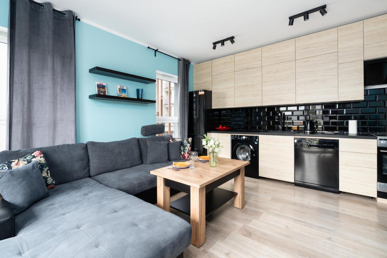 Modern Apartment With Balcony & Free Garage Poznan By Noclegi Renters Ngoại thất bức ảnh